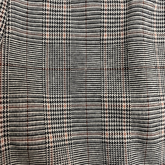 Max Studio pull on Pants plaid XS - Picture 3 of 4